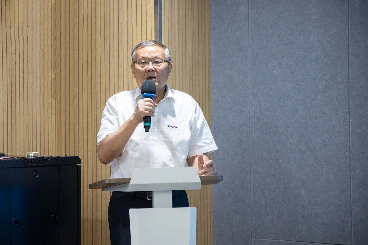 強化管理重心下移，山河智能開展領導力培訓助力公司高質量快速發展