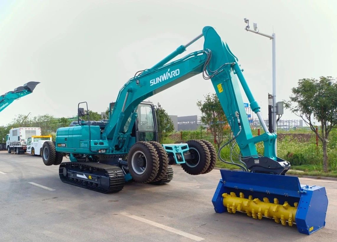 國內首臺！山河智能15噸級輪履兩用開帶機成功下線