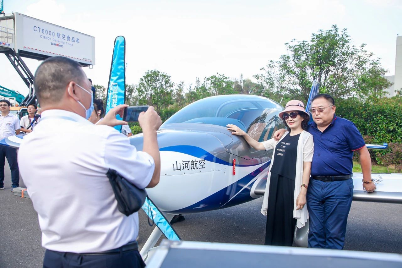 逛展超熱鬧！山河智能成果展示會高能名場面來襲