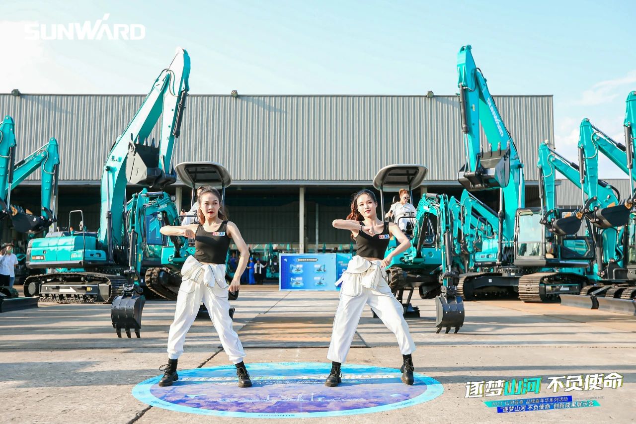 逛展超熱鬧！山河智能成果展示會高能名場面來襲