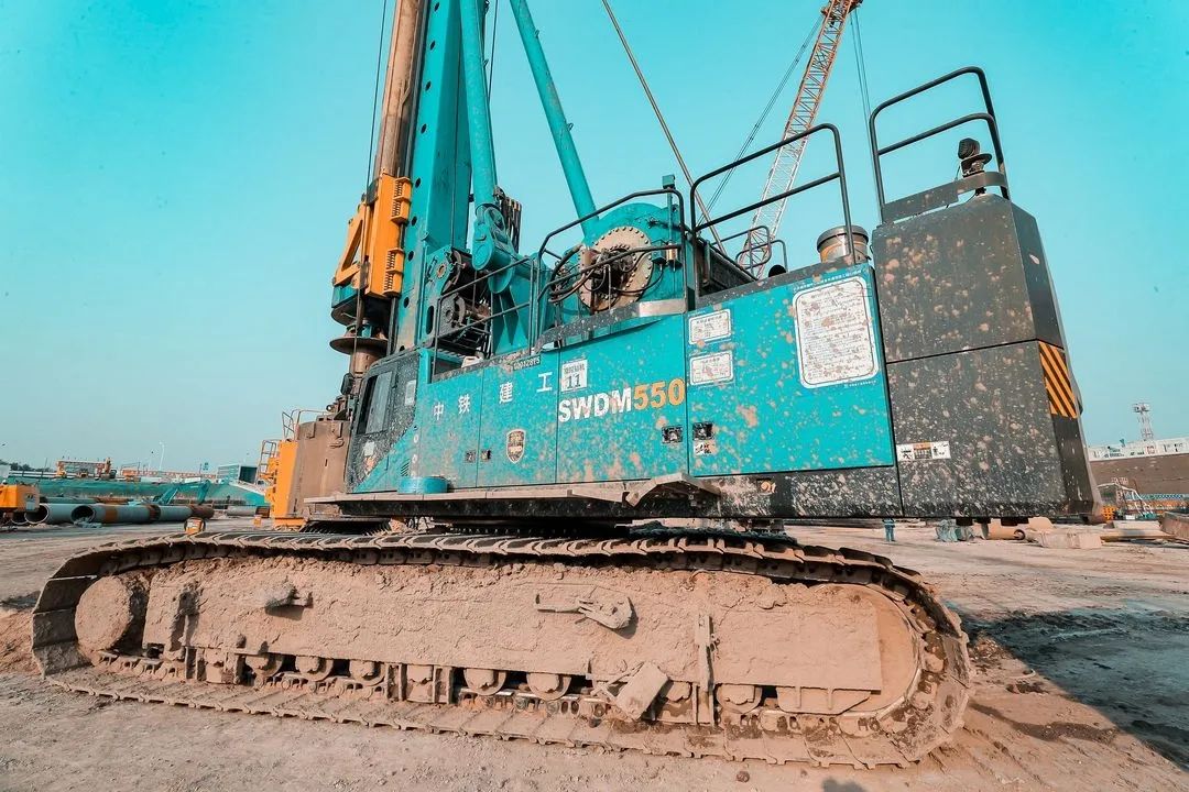 大國重器！山河智能超級裝備助力北京城市副中心綜合交通樞紐站建設