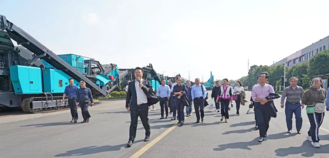 湖南省礦業協會第二屆一次會員代表大會暨第二屆一次理事會在山河智能順利召開