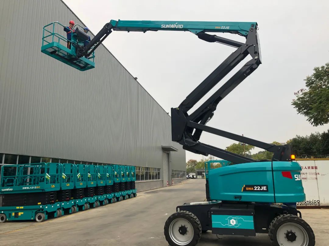 同級別作業高度最高！山河智能首款自主研發電動臂式高空作業平臺下線