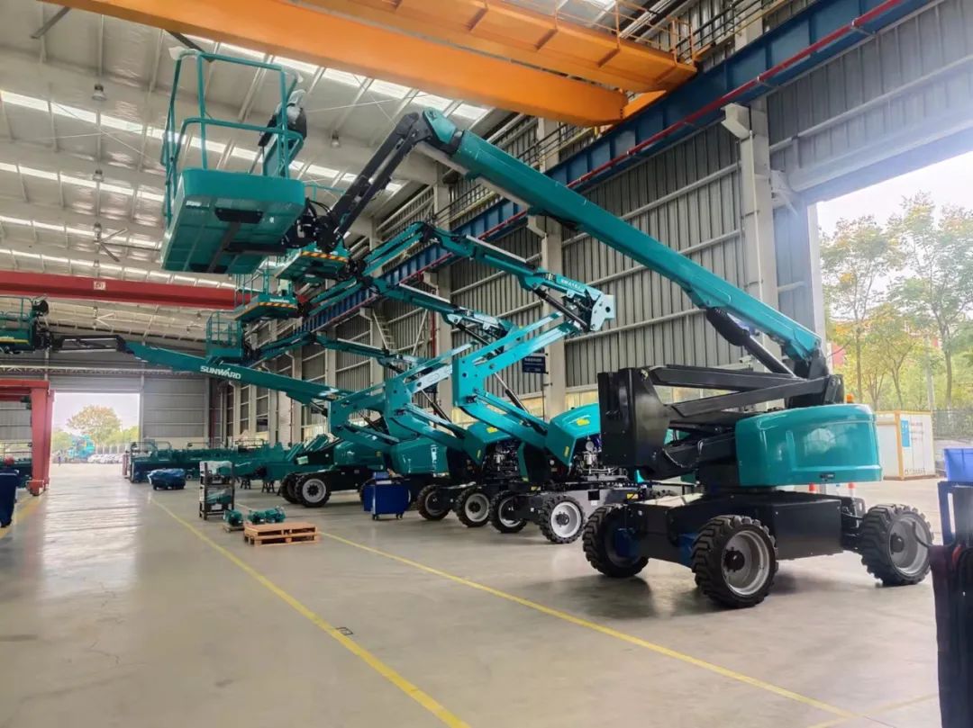 同級別作業高度最高！山河智能首款自主研發電動臂式高空作業平臺下線