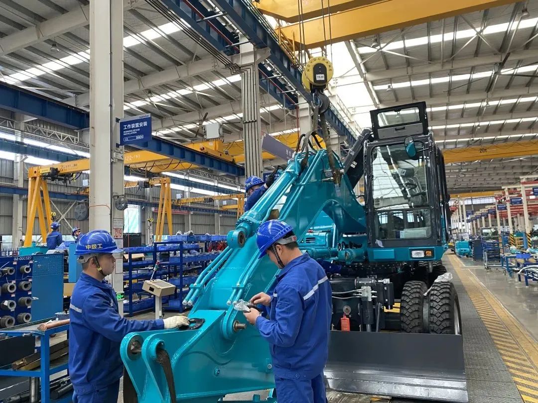 《湖南教育》：探索18年，山河智能找到校企合作共贏的答案