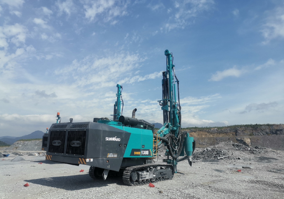 追加訂單！山河智能一體化潛孔鉆機助力海南華潤水泥獲好評