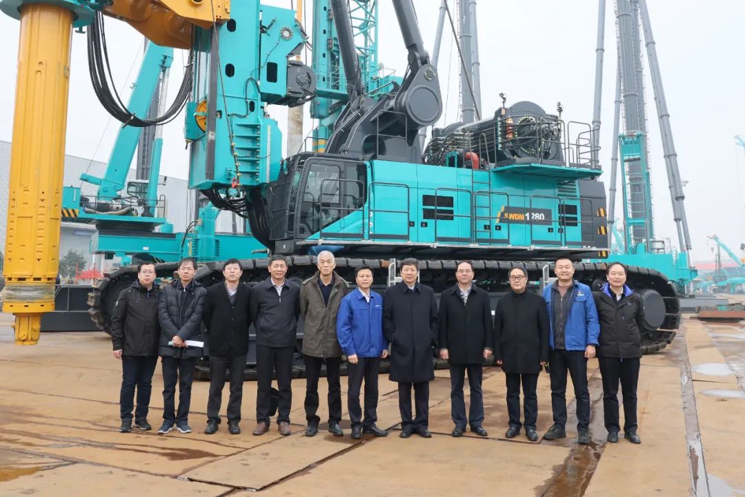 鉆孔直徑7米、鉆孔深度170米！世界最大旋挖鉆機成功下線