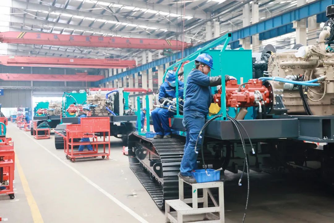 向著沖刺目標全力以赴！山河智能正式開工