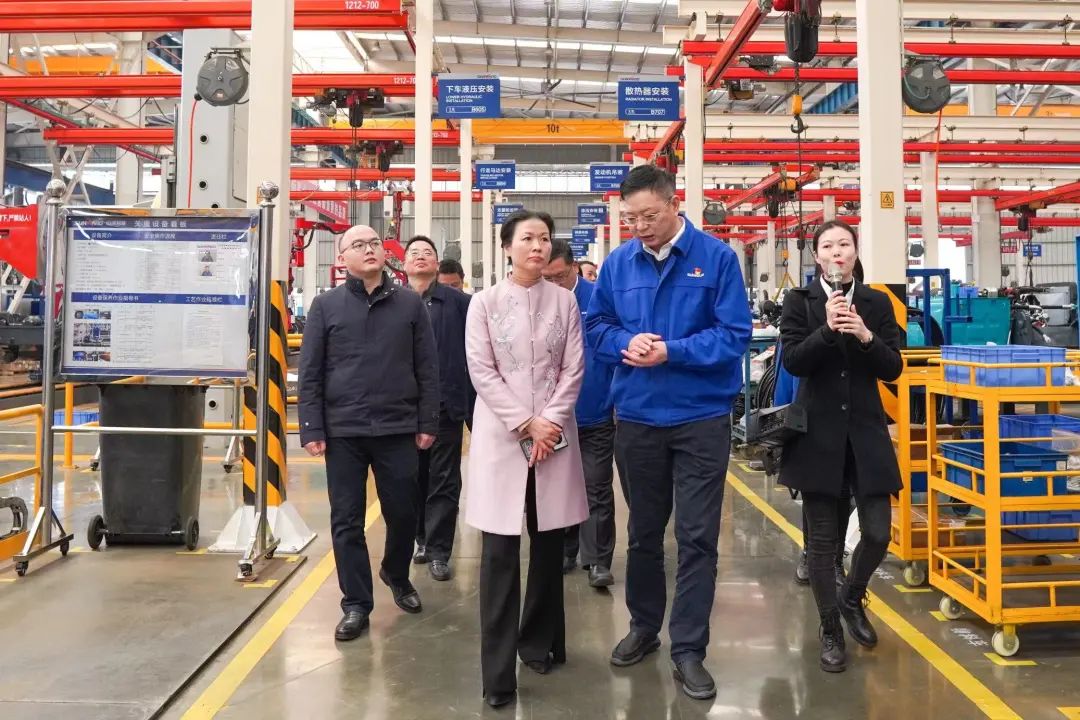 長沙市總工會、長沙經開區總工會一行調研山河智能