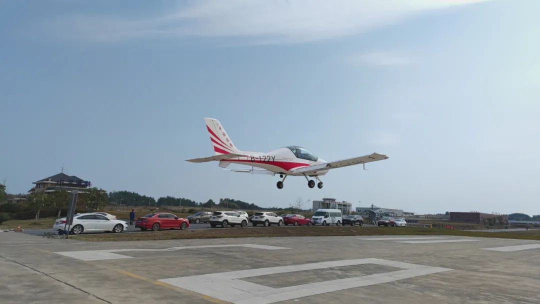 火情就是命令！湖南航空應急救援隊山河機組展現“山河速度”