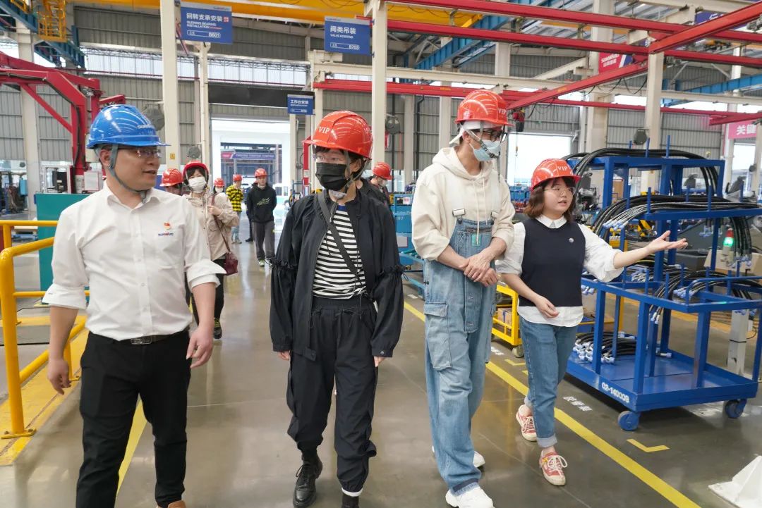 硬實力+軟名片！山河智能協拍電視劇《重中之重》開機