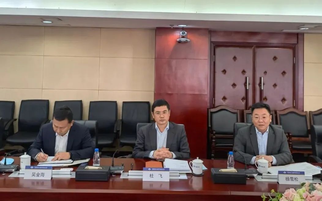 探討合作新模式！何清華帶隊赴中國路橋拜訪交流