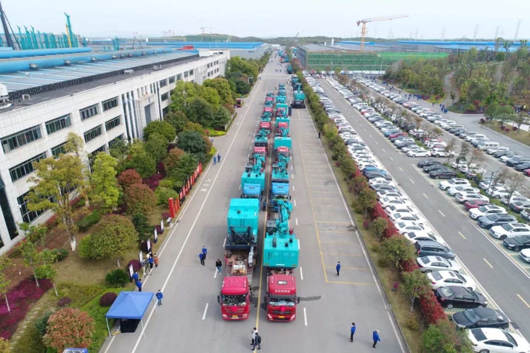 征戰全球市場！山河智能鑿巖設備批量發貨