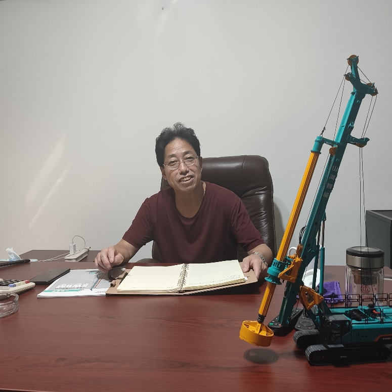 創富故事 | 入行25載，閱盡旋挖鉆機，最終認準山河智能！