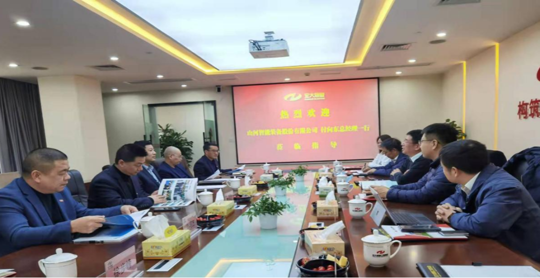 攜手戰邊疆！山河智能潛孔鉆機助力宏大爆破新疆奇臺項目建設