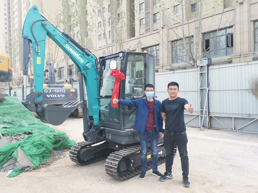 沖、沖、沖！帶您感受山河智能挖掘機火熱交機時刻