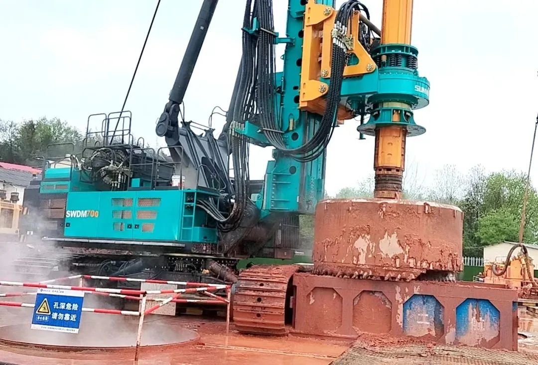 再啃“硬骨頭”！山河智能“超級樁備”助建燕磯長江大橋