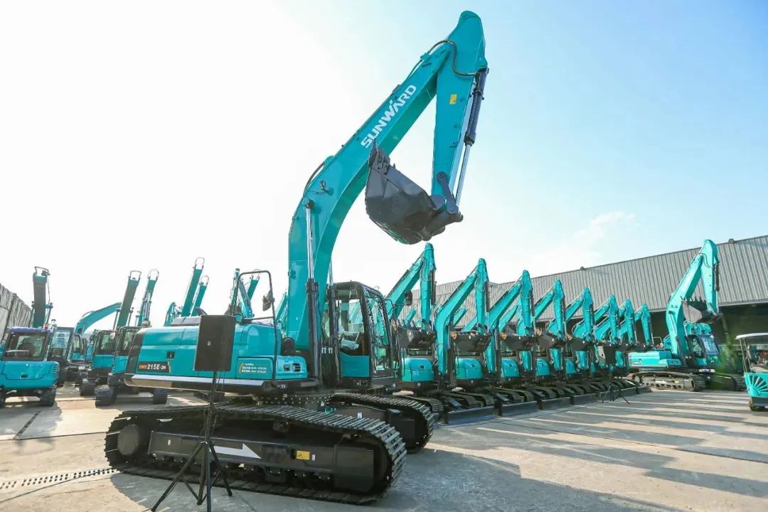 再獲首單！山河智能成為湖南自貿試驗區首單“融資租賃+工程機械設備出口”試點業務落地單位