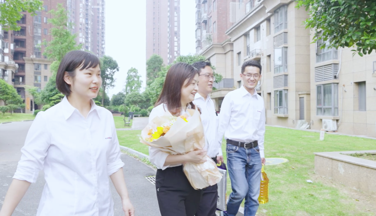 在母親節，向你們身后的媽媽送去“山河家園”的溫暖