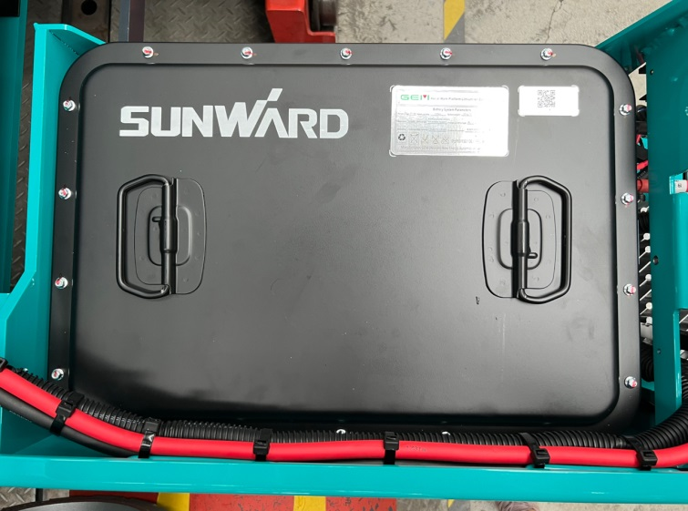 與“鋰”相約，助力“雙碳”！山河智能全系列鋰電剪叉式高空作業平臺全面進軍市場