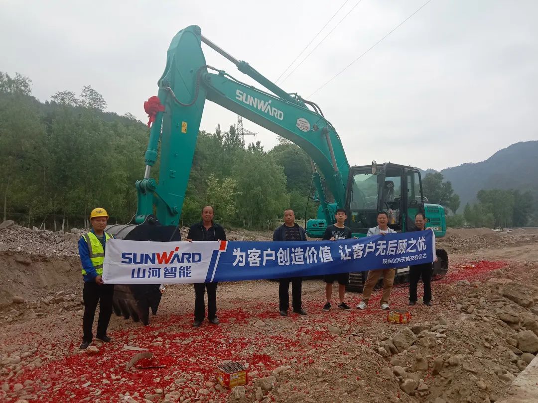 三員山河挖機“悍將”收服“鐵粉”一枚，憑什么？