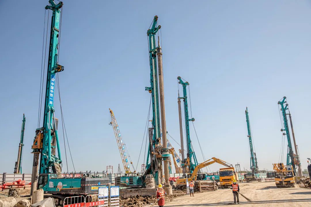 “山河綠”再現大灣區！山河智能旋挖鉆機組團助建廣州白云機場項目