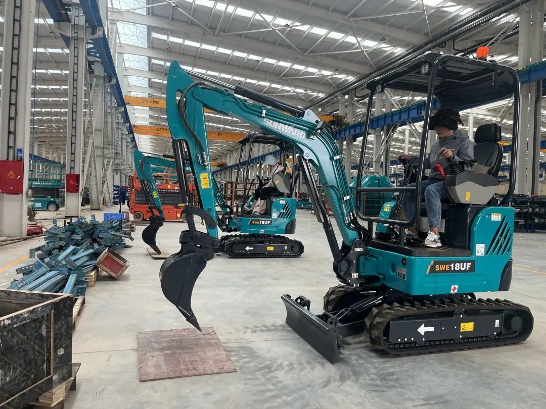 “太絕了！”山河智能代表長沙精彩亮相湖南省第一屆職業技能大賽絕技絕活展演