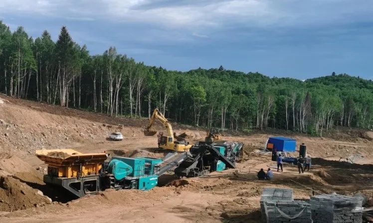 山河普石勒成套移動破碎設備助力哈伊高鐵鐵伊段建設