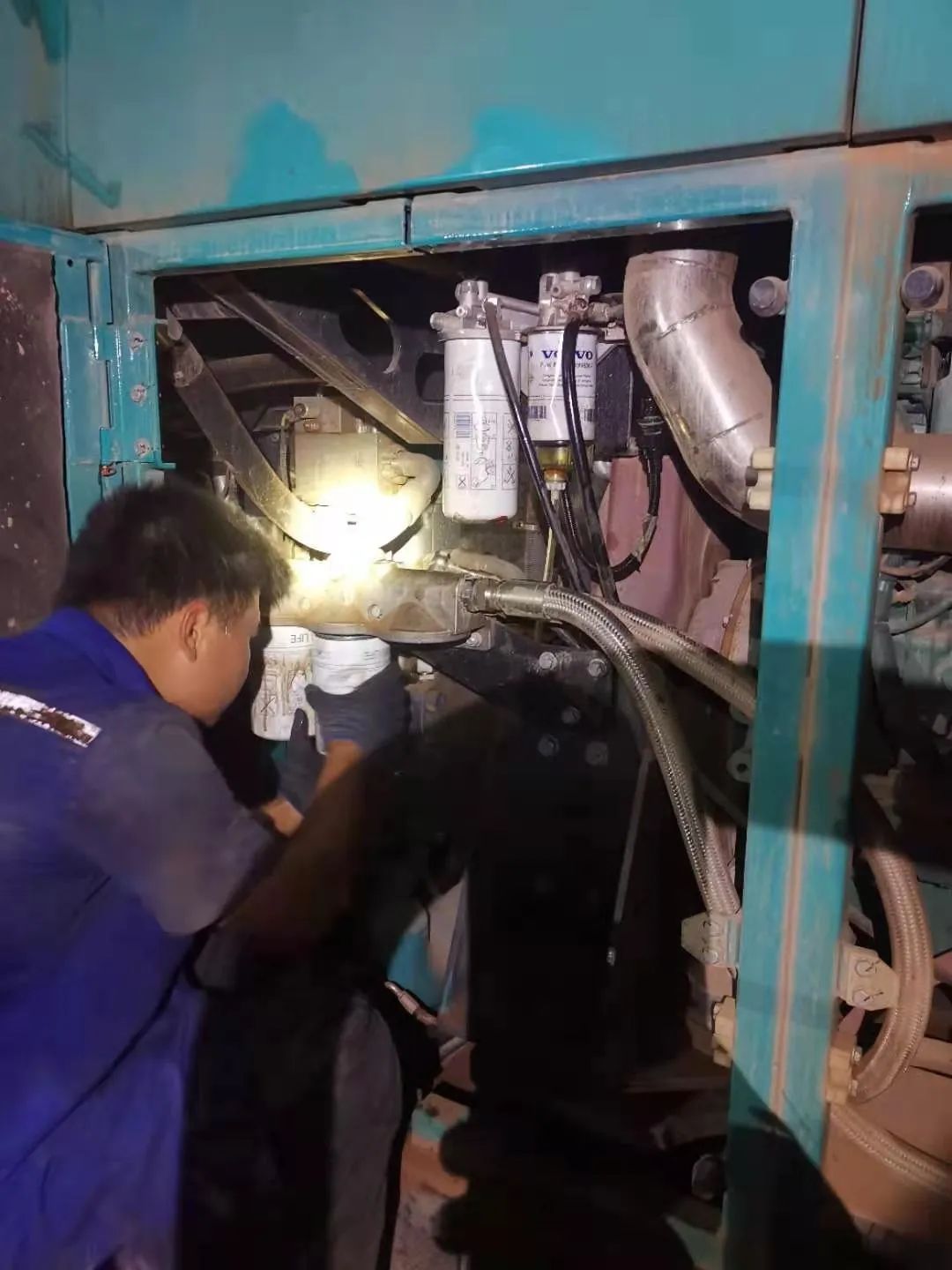 “創造施工奇跡！”他們和山河智能“超級樁備”一起助建燕磯長江大橋