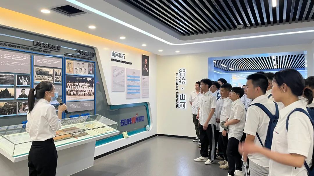 校招 | 盛夏七月，這群“向著太陽奔跑”的少年來山河智能啦！