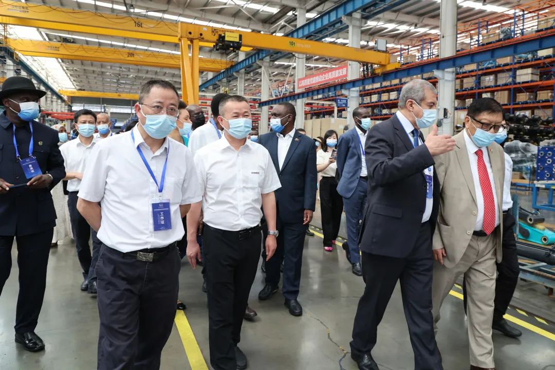 非洲駐華使節走訪山河智能