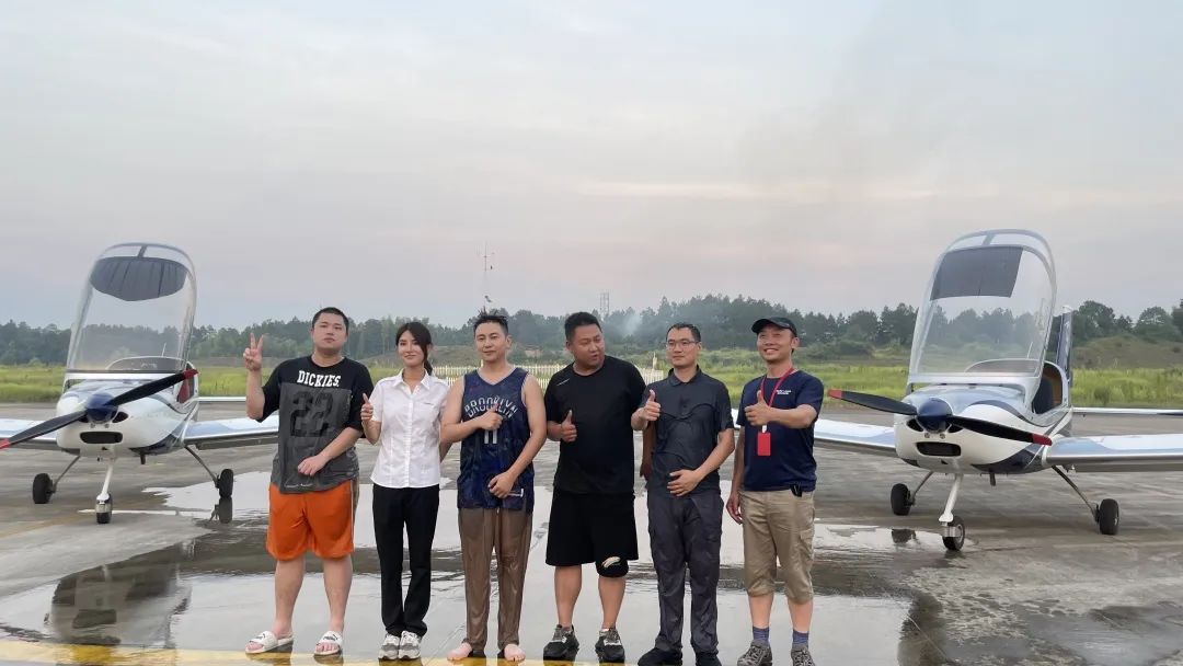 沖上云霄！湖南山河通航學員成功單飛