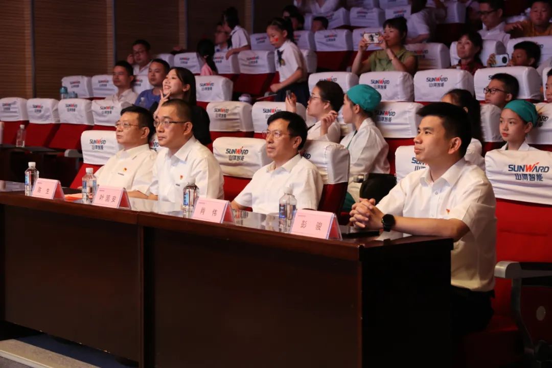 繽紛“暑”假，不負所“托”！山河智能職工子女暑期托管班結業啦