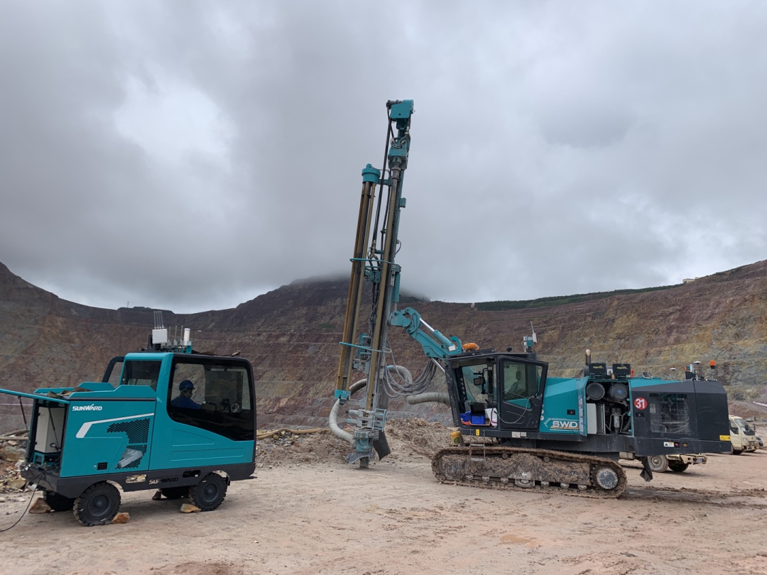 匠心山河，制造報國！山河智能裝備亮相首屆湖湘勞模工匠創新成果展