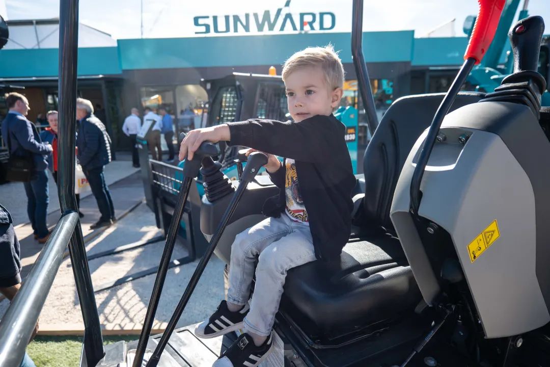 Bauma 2022 | 一組火熱現場圖帶您重溫山河智能德國寶馬展之旅