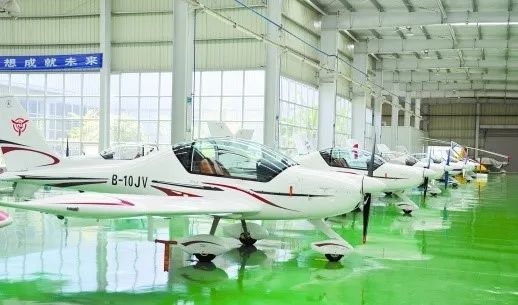 央廣經濟之聲《追夢路上》｜何清華：不抄作業 堅持“先導式創新”