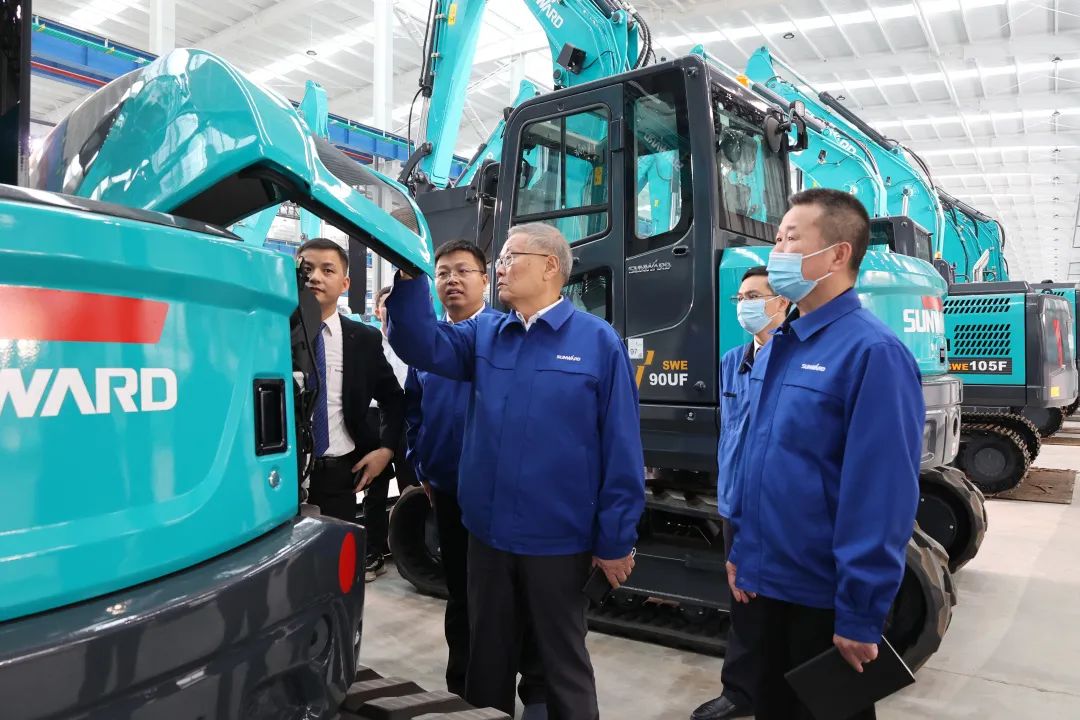 助力“雙碳”目標！山河智能集中發布F系列國四挖掘機