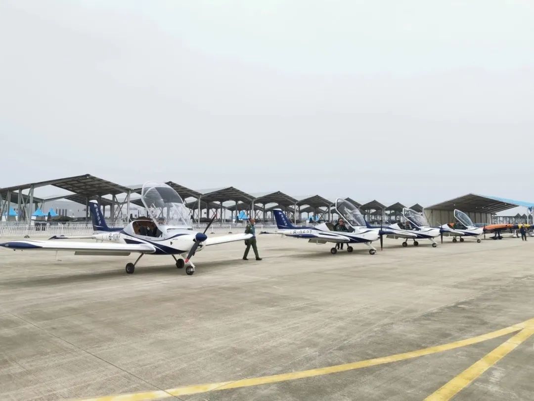 逆勢飛翔！山河航空攜手合作伙伴亮相2022南昌飛行大會