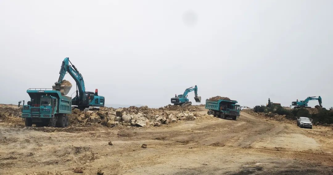 為實現“雙碳”目標貢獻力量！山河智能混合動力挖掘機項目入圍又一全國重要賽事總決賽