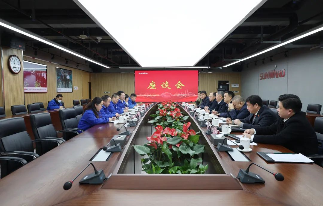 省高院副院長郭正懷調研山河智能