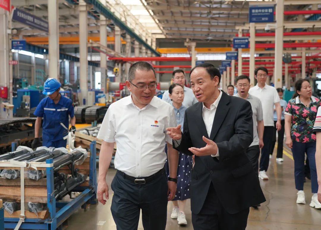 太原市政協主席操學誠調研山河智能