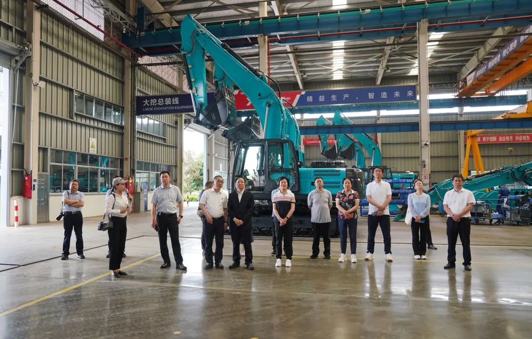 太原市政協主席操學誠調研山河智能