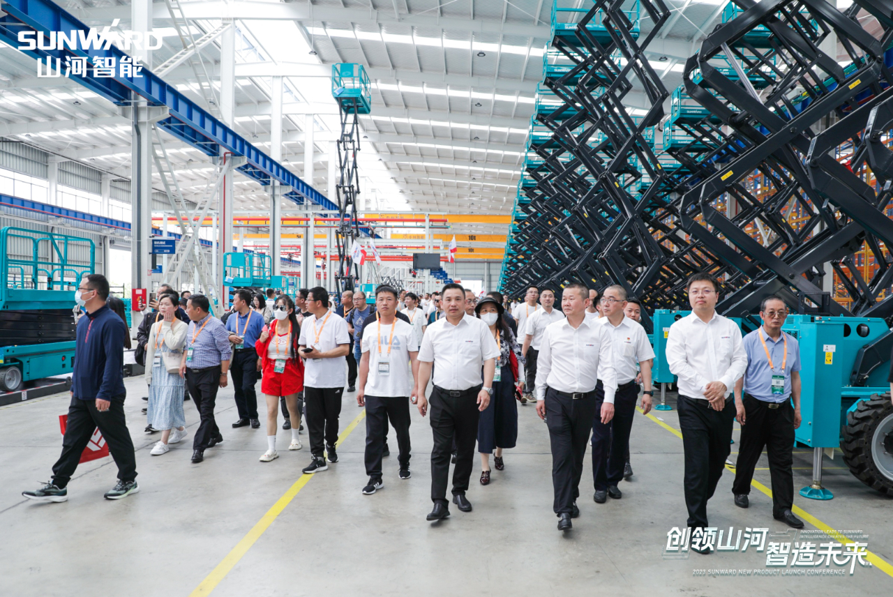 千人齊聚、爆品出擊！山河智能新品推介會圓滿舉辦