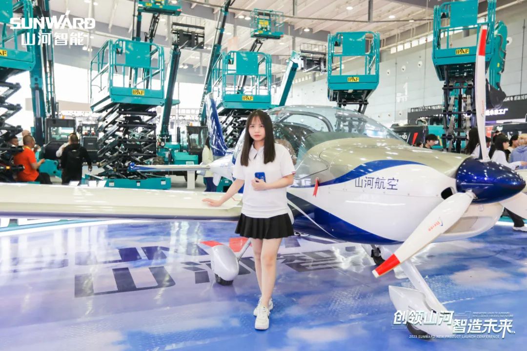 閃耀2023 CICEE！看山河智能“明星產品”有多“炫”