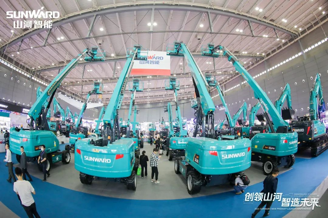 聚焦電動化、智能化！山河智能全系列高空機械產品亮相長沙展