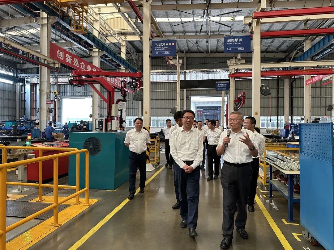 中國聯通集團副總經理梁寶俊到訪山河智能