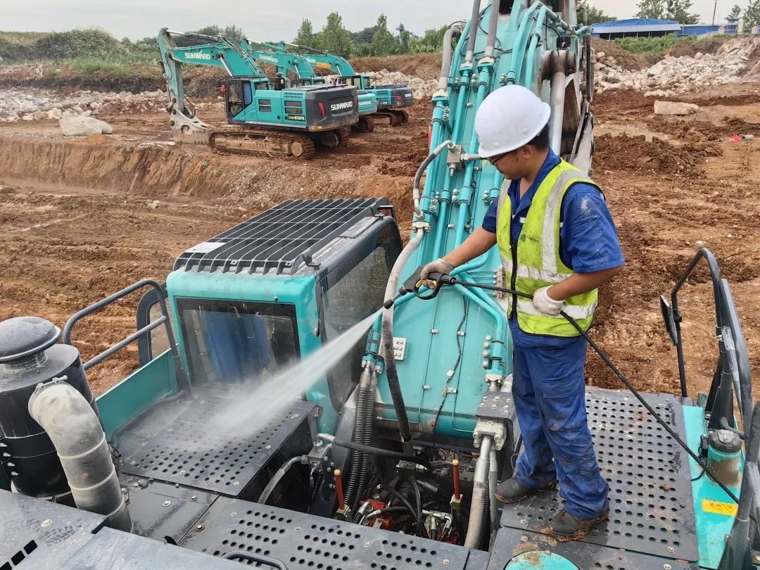 品質山河，用心服務！山河智能挖掘機2023年服務萬里行正式出征