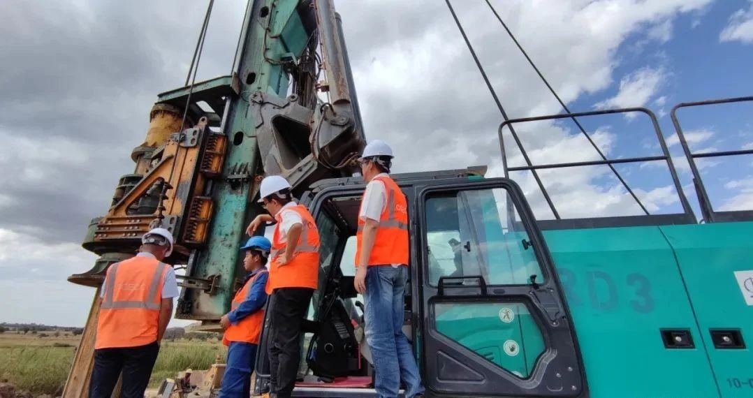 逐夢非洲，攜手同行！山河智能亮相第三屆中非經貿博覽會