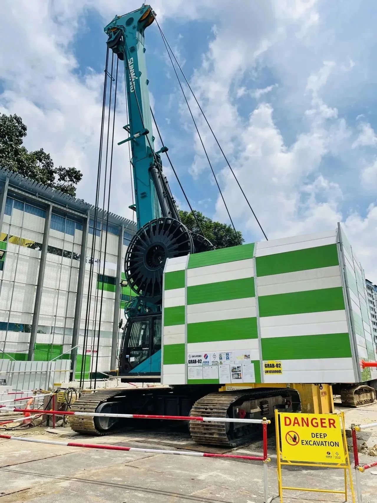 助力國內國際重大工程！山河智能液壓抓斗實力“出圈”