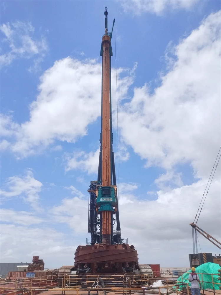 捷報！山河智能完成“全球最大”6.3米直徑旋挖樁成孔成樁